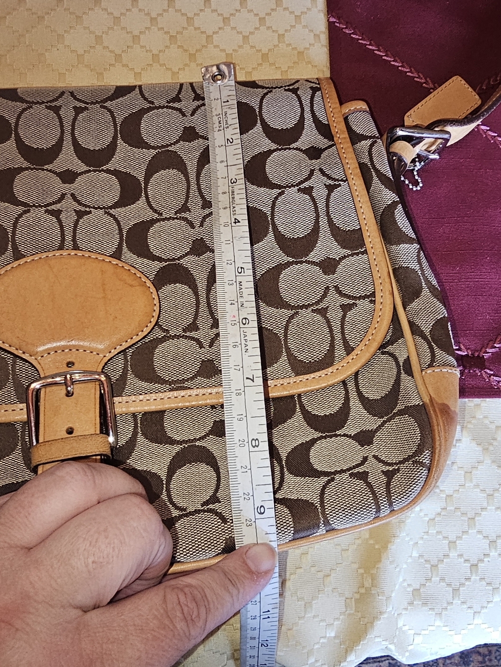 Authentic 2001 Coach Hampton Crossbody Bag - 12"x9"x4" - Picture 9 of 11